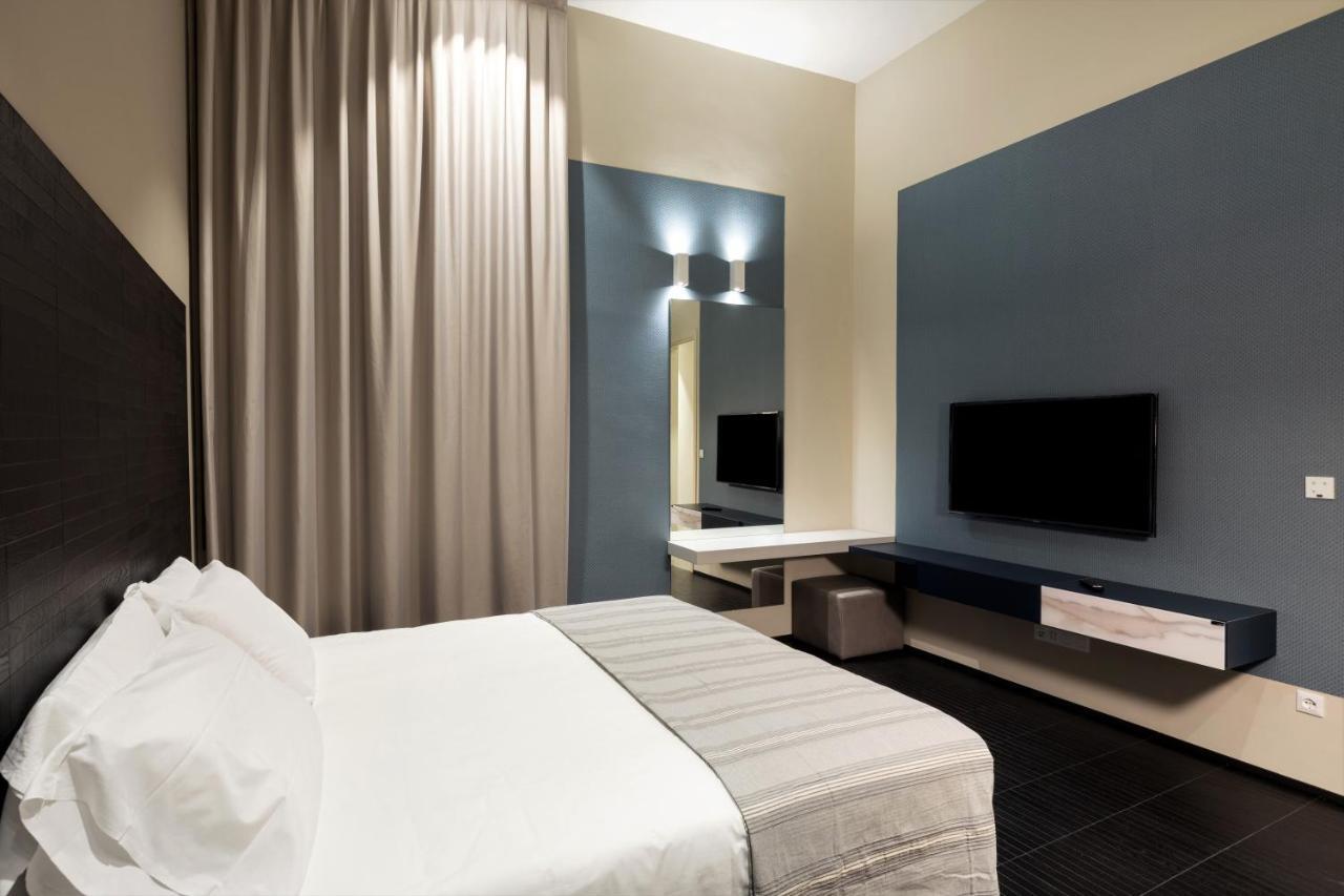 Salina Luxury Suites ปาร์มา ภายนอก รูปภาพ