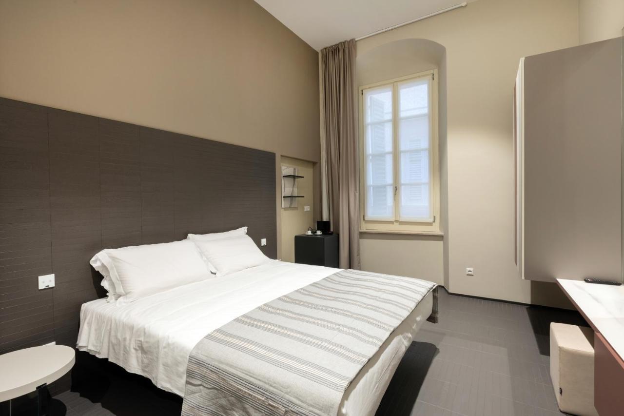 Salina Luxury Suites ปาร์มา ภายนอก รูปภาพ