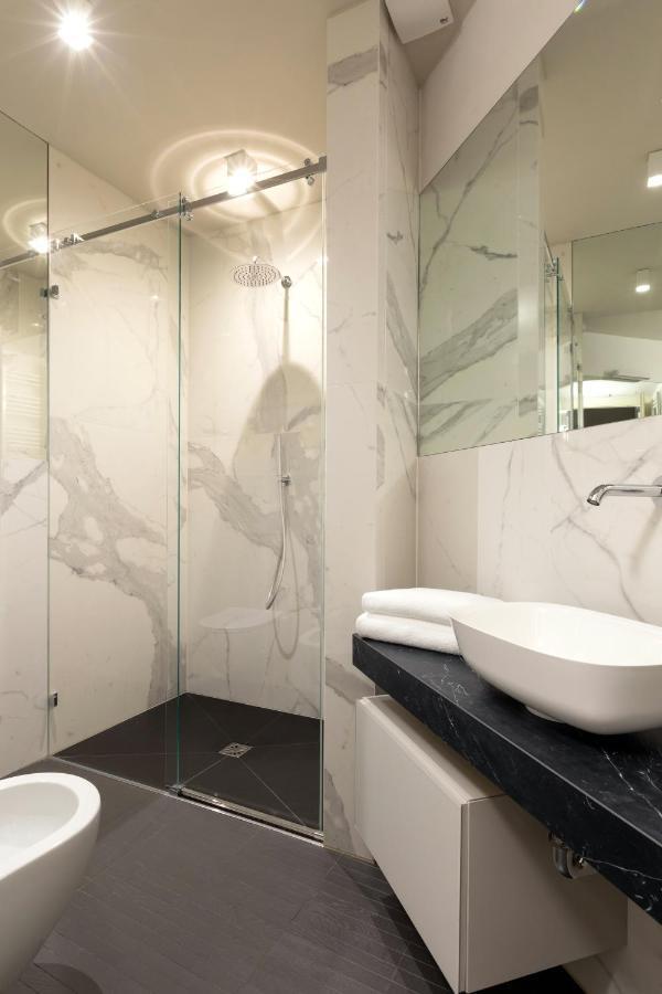 Salina Luxury Suites ปาร์มา ภายนอก รูปภาพ